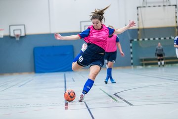 Bild 75 - F Loewinnen Hallen Cup